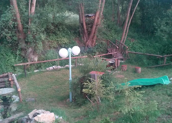 Дом отдыха Emka *